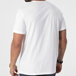 Grosses soldes 👏 Lot De 2 Tee 👚 Shirts Col V RN 50377779 Blanc de HUGO 🥰 8 Grosses soldes 👏 Lot De 2 Tee 👚 Shirts Col V RN 50377779 Blanc de HUGO 🥰 -Promos HUGO Boutique hugo 249399 50377779 100 NOOSSS21 20210428T162736 04