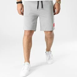 Meilleure vente ⌛ Short Jogging Diz 212 50448937 Gris de HUGO 🤩 -Promos HUGO Boutique hugo 292446 50448937 047 20211125T123406 03