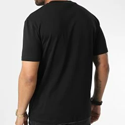 Nouveau ✨ Tee 👚 Shirt Dosmos 50475345 Noir de HUGO 💯 -Promos HUGO Boutique hugo 328072 50475345 001 20220719T140349 04