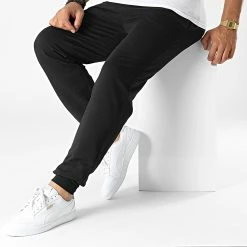 Vente flash 🛒 Pantalon Jogging Sporty Logo 50480581 Noir de HUGO 💯 8 Vente flash 🛒 Pantalon Jogging Sporty Logo 50480581 Noir de HUGO 💯 -Promos HUGO Boutique hugo 328791 50480581 001 20220727T151312 03