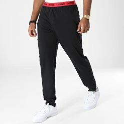 Meilleure affaire đ„ Pantalon Jogging 50480236 Noir de HUGO â 11 Meilleure affaire đ„ Pantalon Jogging 50480236 Noir de HUGO â -Promos HUGO Boutique hugo 338993 50480236 001 20221027T161301 05