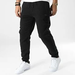 Les meilleures critiques de 💯 Pantalon Jogging A Bandes 50475338 Noir de HUGO 🔥