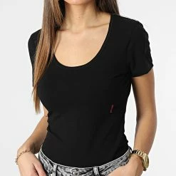 Meilleur prix 🌟 Lot De 2 Tee 👕 Shirt Femme 50469660 Noir Rouge de HUGO 🧨 -Promos HUGO Boutique hugo 346194 50469660 642 20221114T121710 03