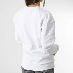 Tout neuf 🤩 Sweat Crewneck Femme Easy 50484666 Blanc Argenté de HUGO 👏 -Promos HUGO Boutique hugo 347030 50484666 100 20221114T122839 04