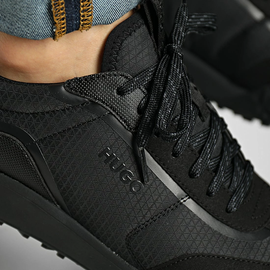 Budget ⌛ Baskets Casey Runner 50487649 Black de HUGO 🌟 4 Budget ⌛ Baskets Casey Runner 50487649 Black de HUGO 🌟 – Image 2