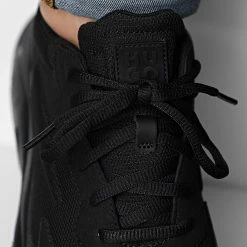 Top 10 ✔️ Baskets Leon Runner 50487412 Black de HUGO 💯 7 Top 10 ✔️ Baskets Leon Runner 50487412 Black de HUGO 💯 -Promos HUGO Boutique hugo 348220 50487412 007 20221123T152038 03