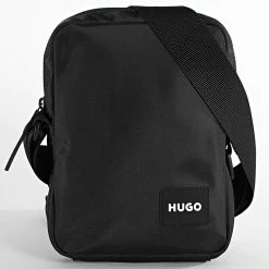 Les meilleures critiques de 👏 Sacoche 50486231 Noir de HUGO 👏